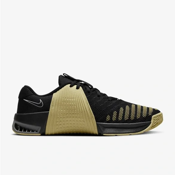 EUC Nike Men's Metcon 9 - Picture 3 of 16